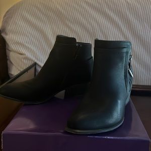 Madden Girl Hunttz Ankle Booties